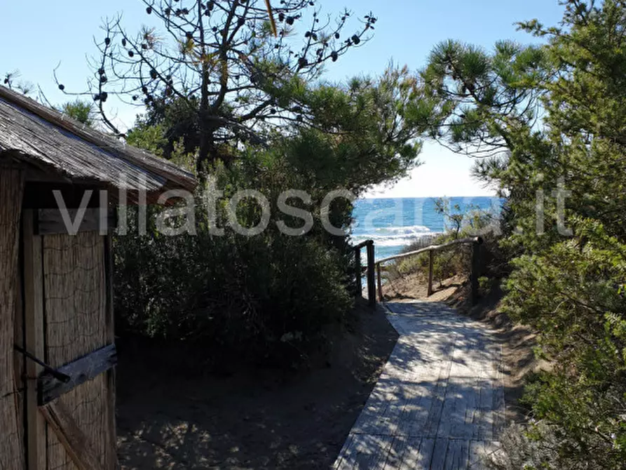 Immagine 31 di Villa in vendita  in Località Roccamare a Castiglione Della Pescaia