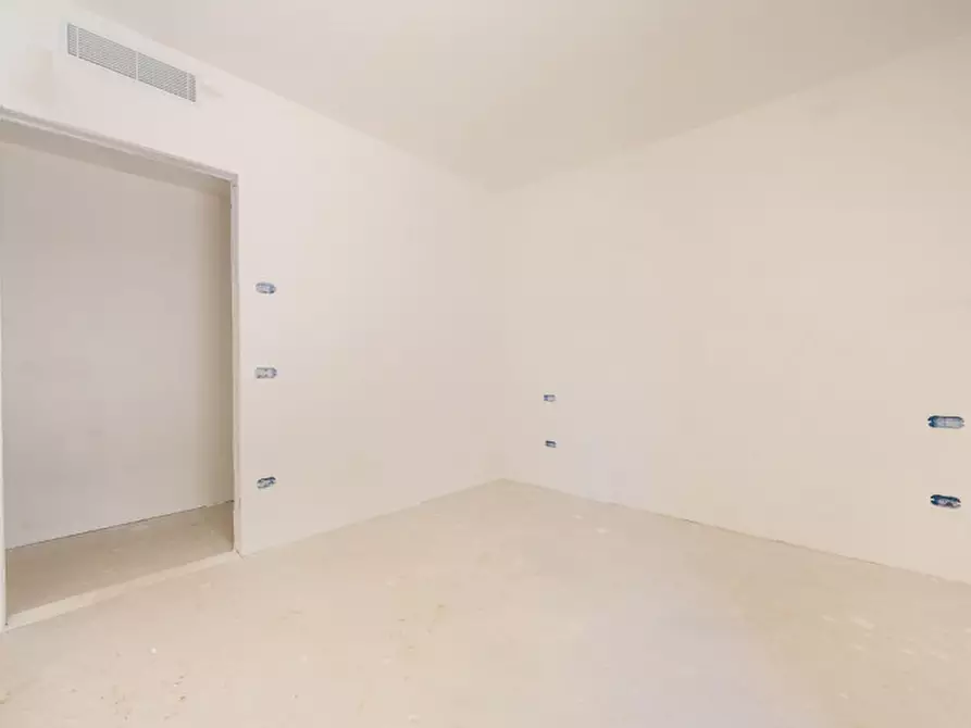 Immagine 8 di Appartamento in vendita  in Via Antonio Cavarzerani a Treviso