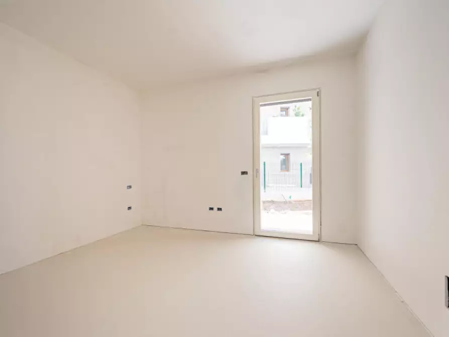 Immagine 11 di Appartamento in vendita  in Via Antonio Cavarzerani a Treviso