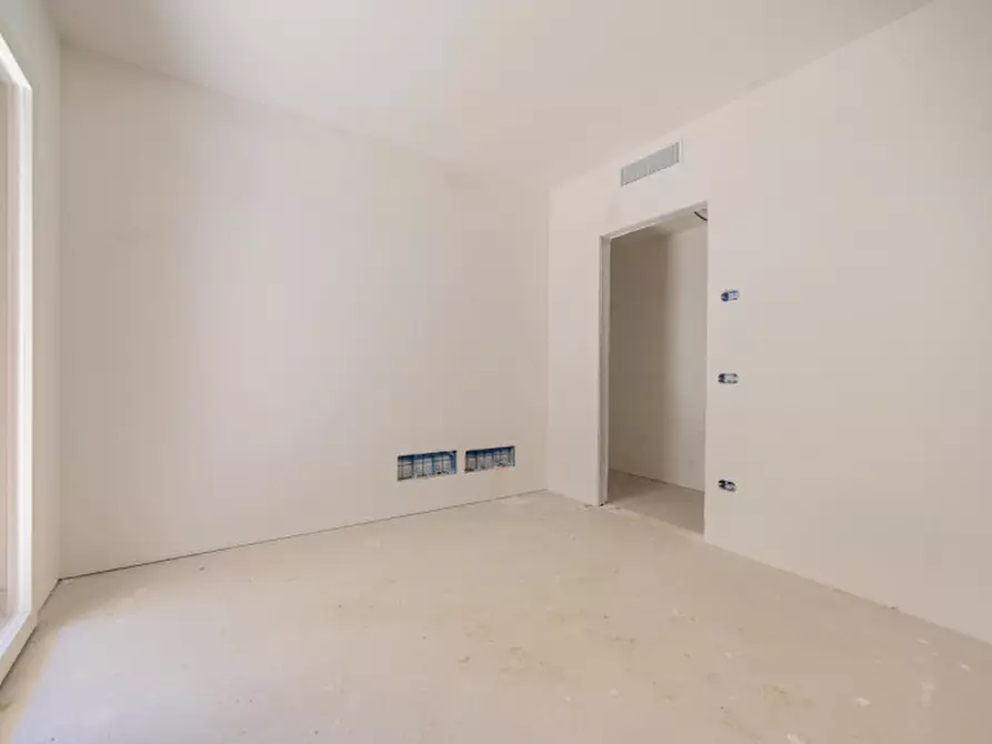 Immagine 12 di Appartamento in vendita  in Via Antonio Cavarzerani a Treviso