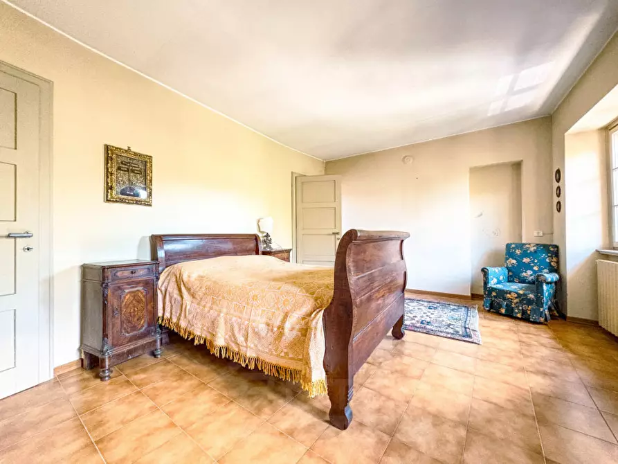 Immagine 14 di Appartamento in vendita  in piazza vittorio veneteo 49 a Invorio