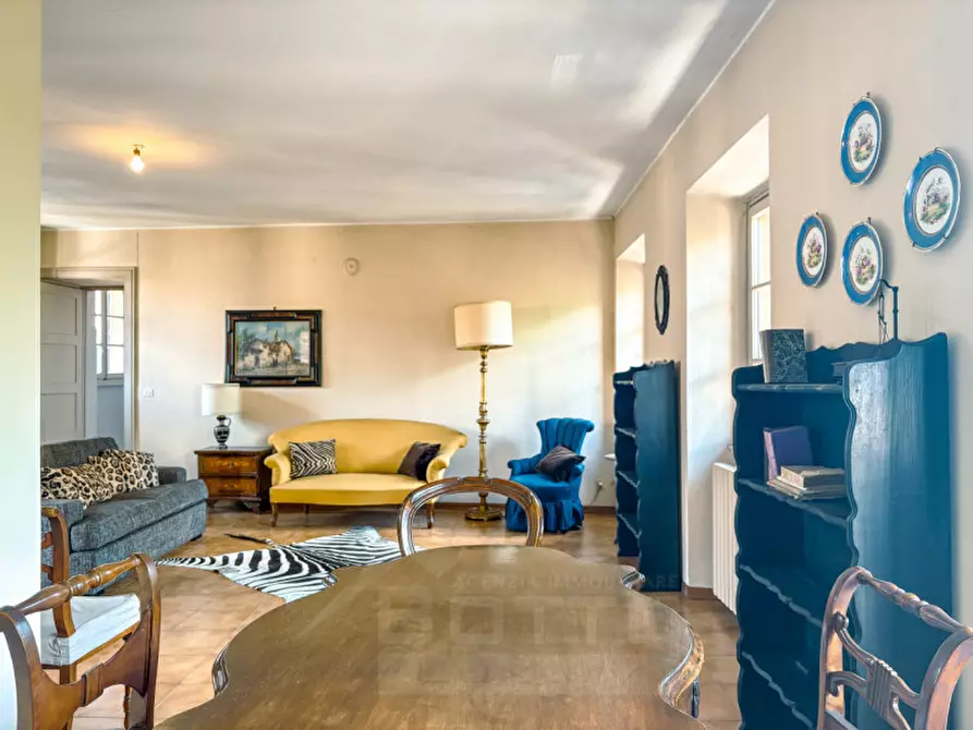 Immagine 14 di Appartamento in vendita  in piazza vittorio veneteo 49 a Invorio