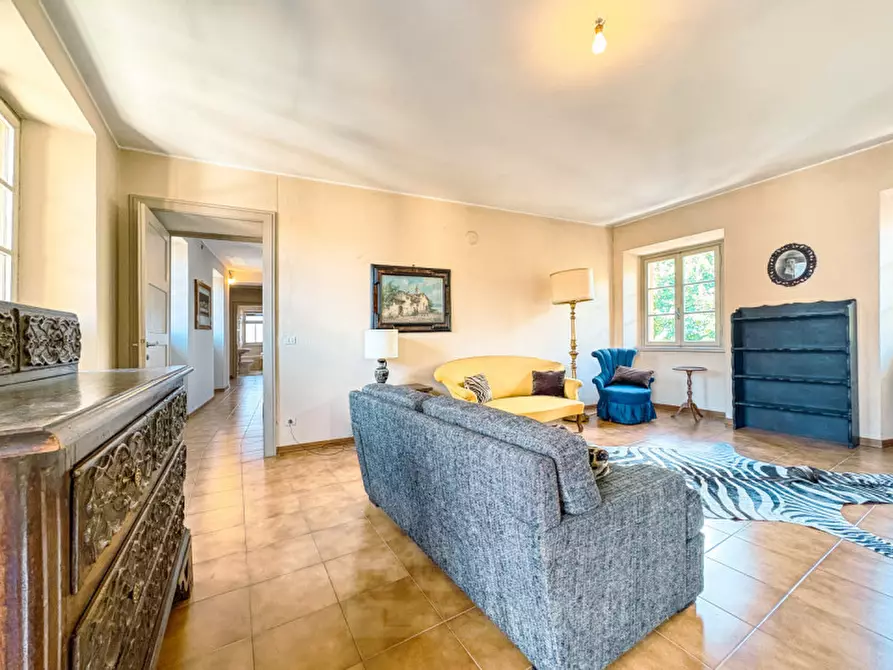 Immagine 15 di Appartamento in vendita  in piazza vittorio veneteo 49 a Invorio