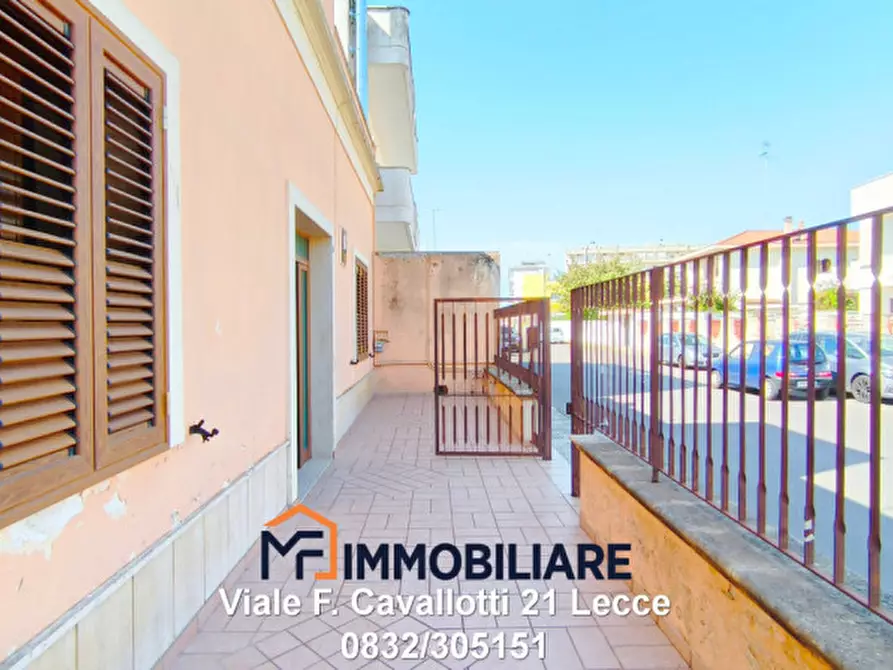 Immagine 2 di Casa indipendente in vendita  in Via Rocco Scotellaro 4 a Lecce