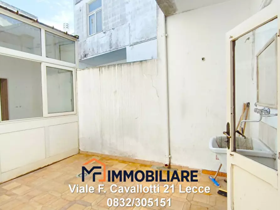 Immagine 14 di Casa indipendente in vendita  in Via Rocco Scotellaro 4 a Lecce