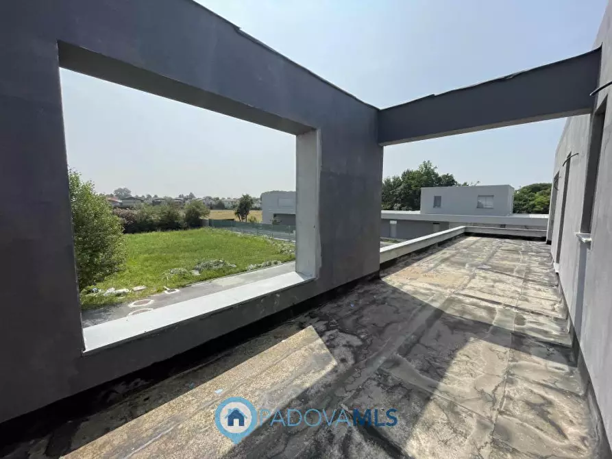 Immagine 10 di Casa bifamiliare in vendita  a Selvazzano Dentro