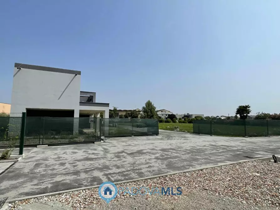 Immagine 12 di Casa bifamiliare in vendita  a Selvazzano Dentro