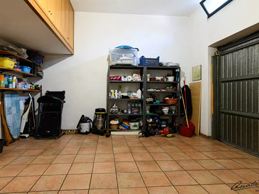 Immagine 31 di Villa in vendita  in via Irlanda a Guidonia Montecelio