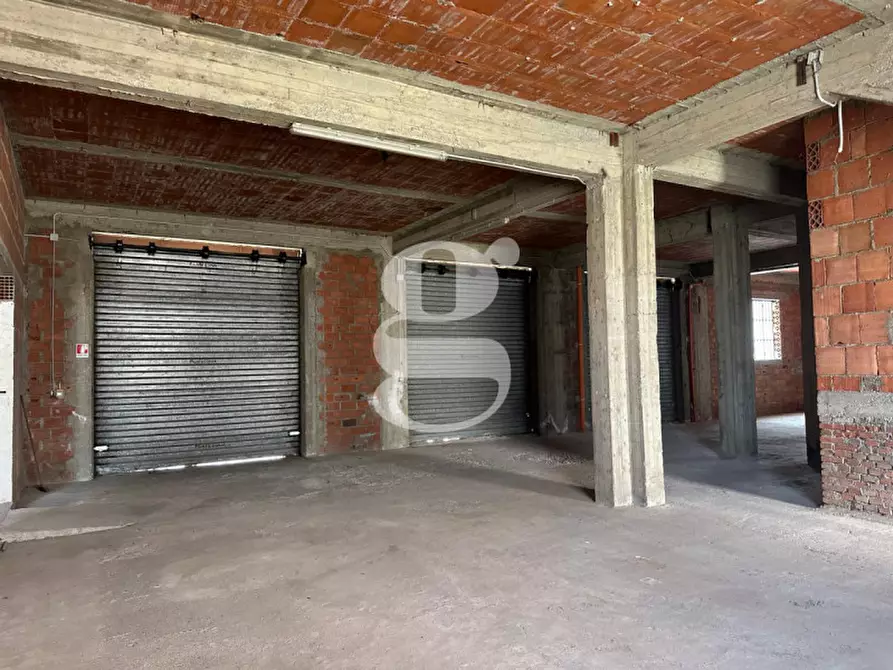 Immagine 10 di Attività commerciale in affitto  in Via Filippo Turati a Pace Del Mela