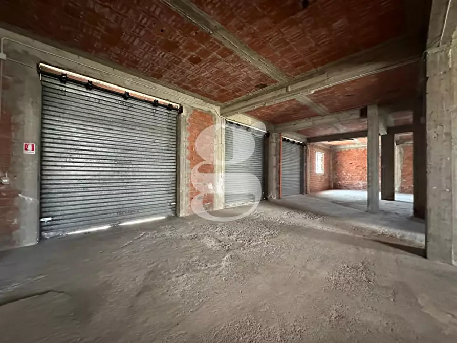 Immagine 13 di Attività commerciale in affitto  in Via Filippo Turati a Pace Del Mela