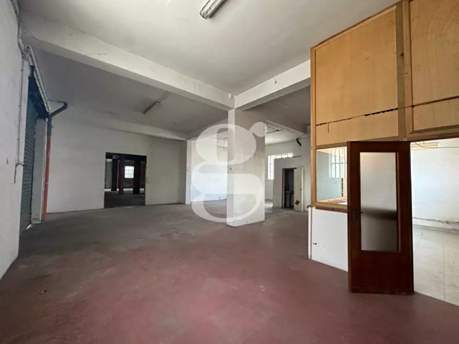 Immagine 22 di Attività commerciale in affitto  in Via Filippo Turati a Pace Del Mela