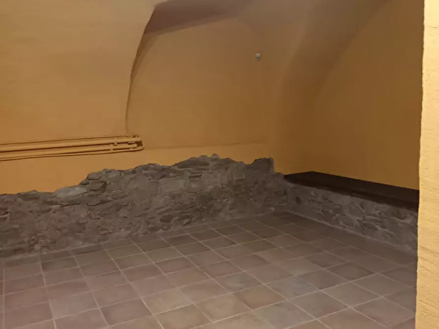 Immagine 10 di Attività commerciale in vendita  in Regione Colfacero 3 a Gravere