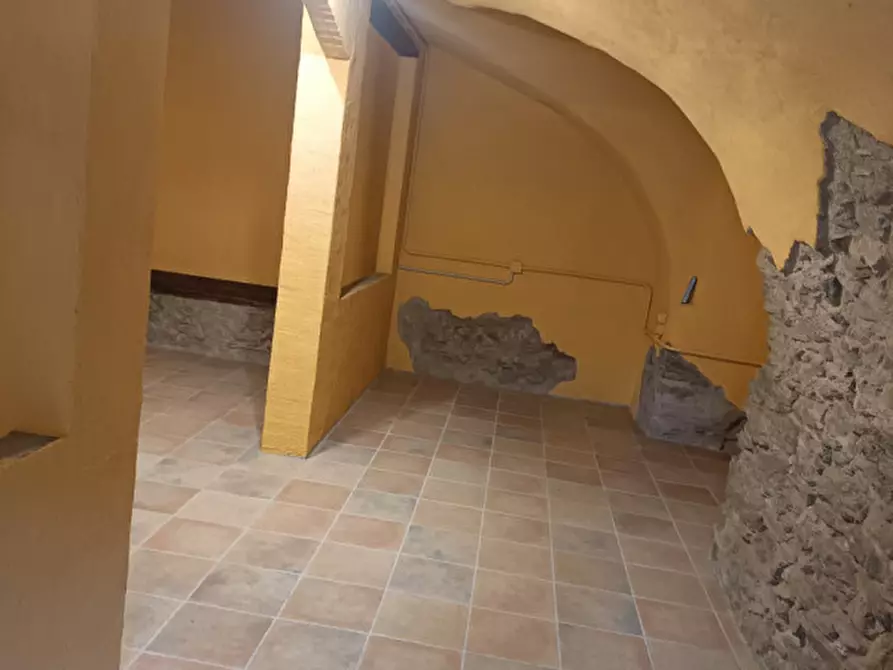 Immagine 11 di Attività commerciale in vendita  in Regione Colfacero 3 a Gravere