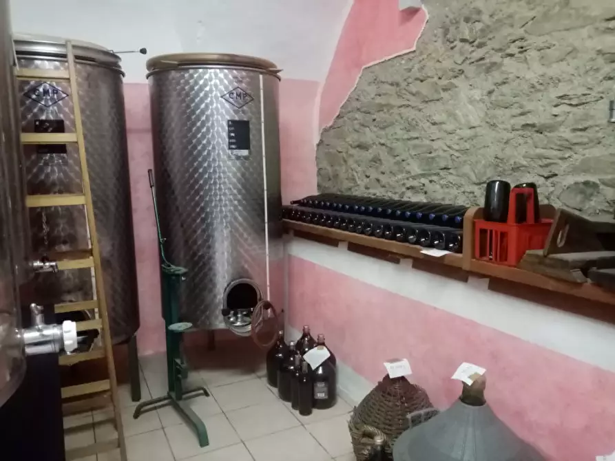 Immagine 40 di Attività commerciale in vendita  in Regione Colfacero 3 a Gravere