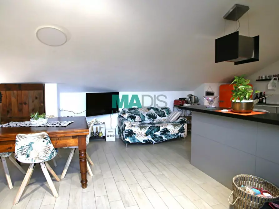 Immagine 17 di Appartamento in vendita  in Via Provinciale Pratese a Agliana