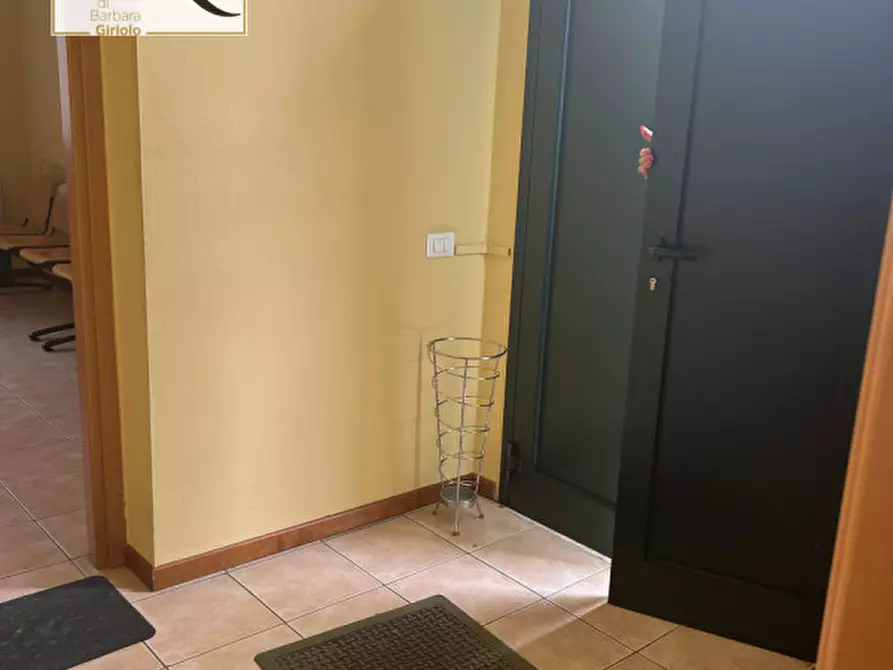 Immagine 9 di Ufficio in vendita  a Castelbaldo