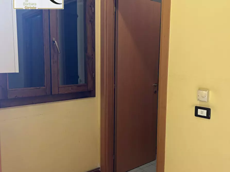 Immagine 8 di Ufficio in vendita  a Castelbaldo