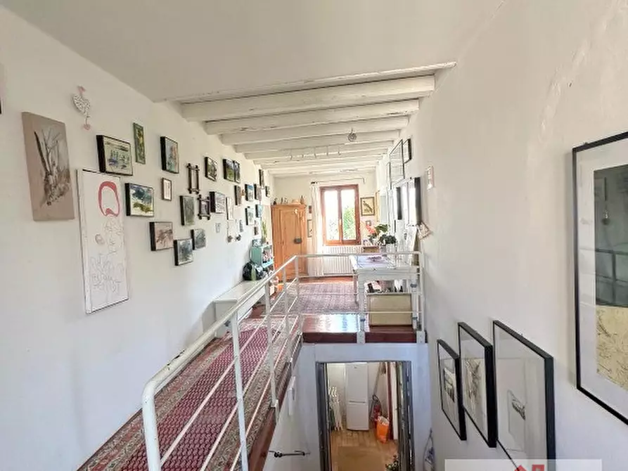 Immagine 8 di Villa in vendita  a Volpago Del Montello