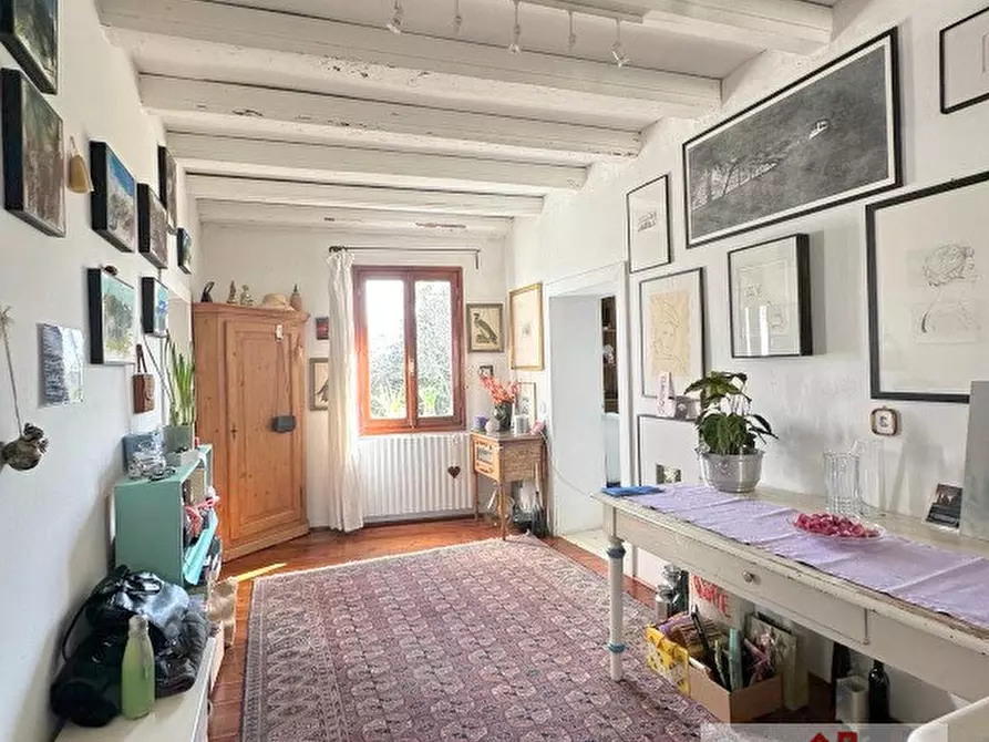 Immagine 9 di Villa in vendita  a Volpago Del Montello