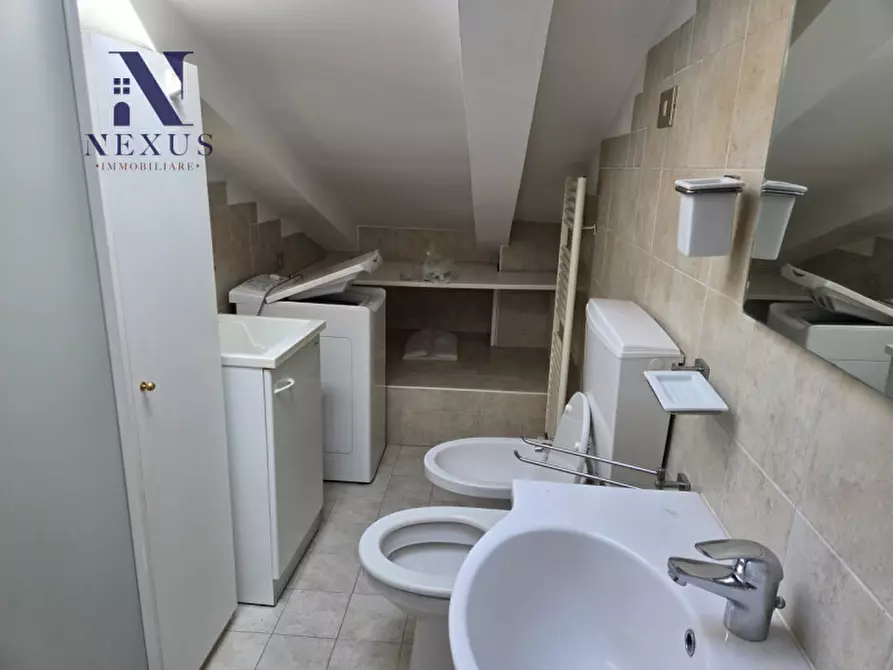 Immagine 19 di Appartamento in vendita  a Fano