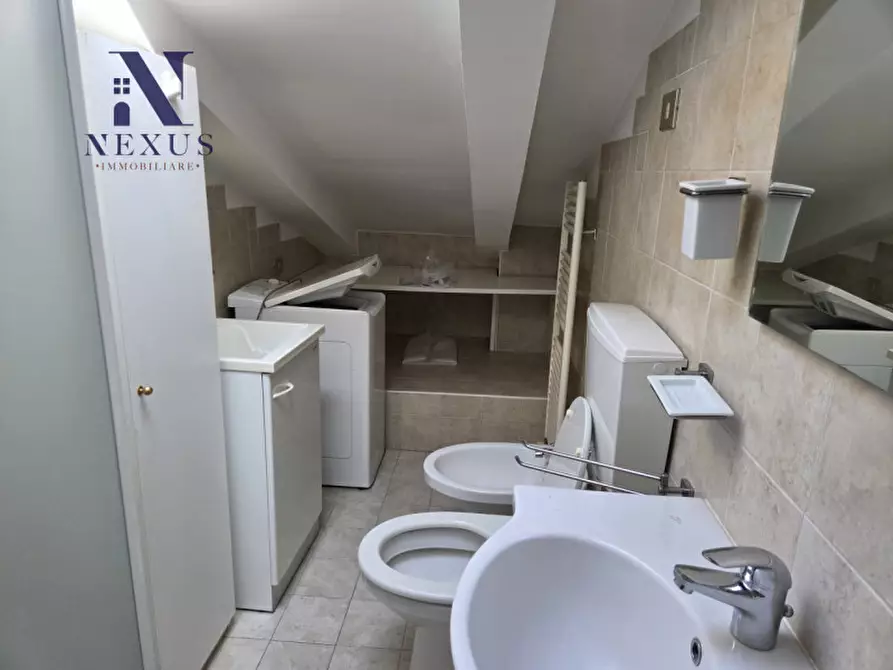 Immagine 20 di Appartamento in vendita  a Fano