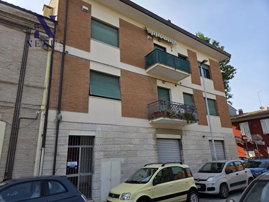 Immagine 31 di Appartamento in vendita  a Fano