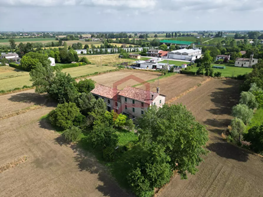 Immagine 5 di Casa indipendente in vendita  in Roncade a Roncade