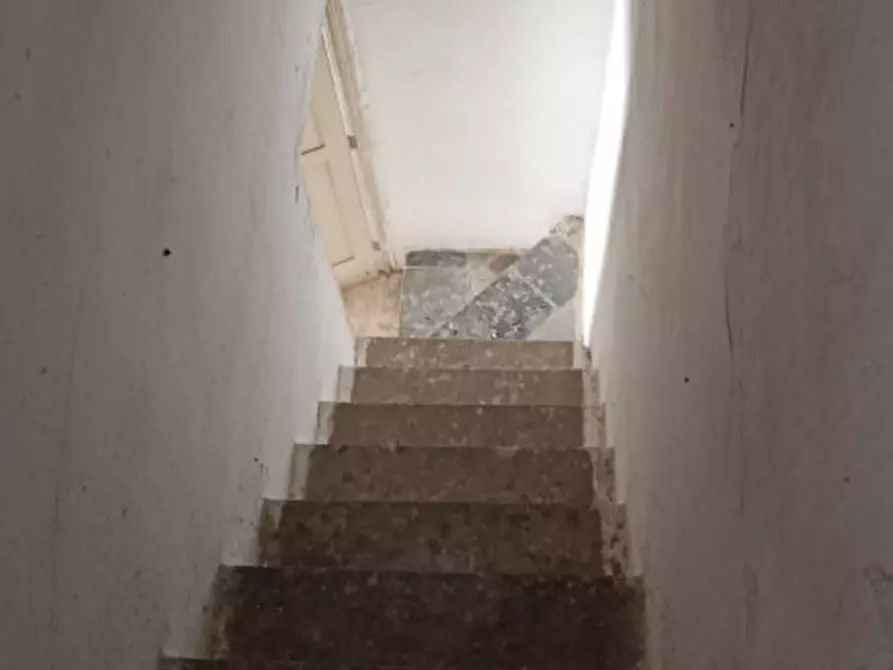 Immagine 31 di Palazzo in vendita  in Piazza Ignazio Ciaia a Fasano