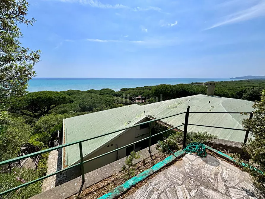 Immagine 23 di Casa quadrifamiliare in vendita  a Castiglione Della Pescaia