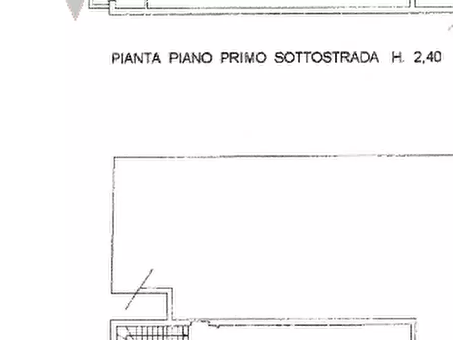 Immagine 14 di Negozio in vendita  a Padova