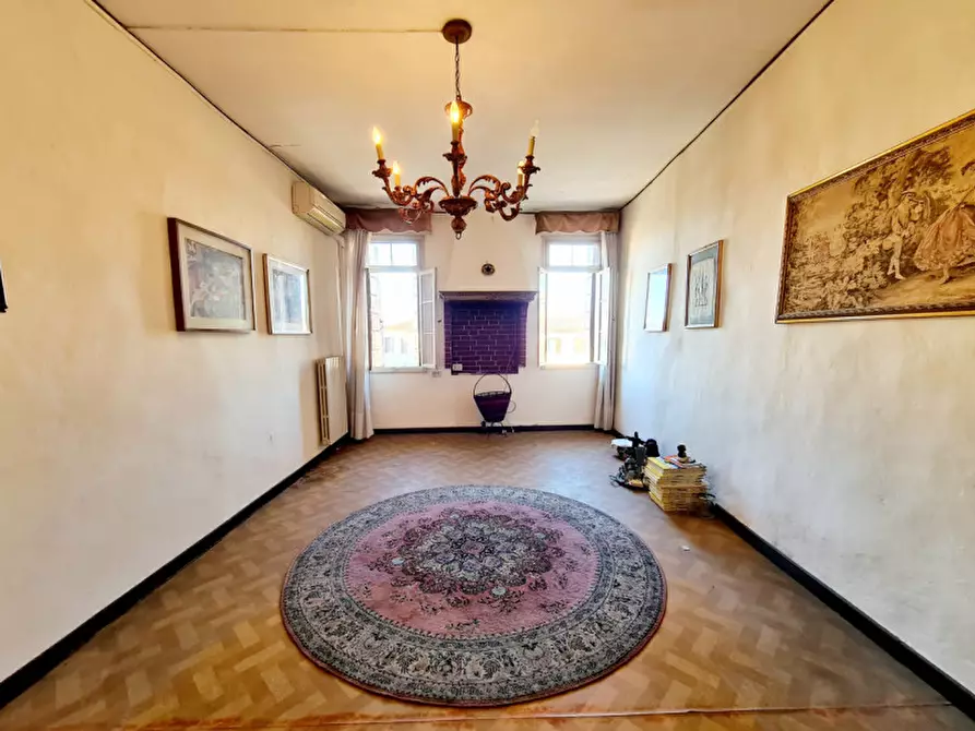 Immagine 2 di Palazzo in vendita  in VIA DANTE a Monselice