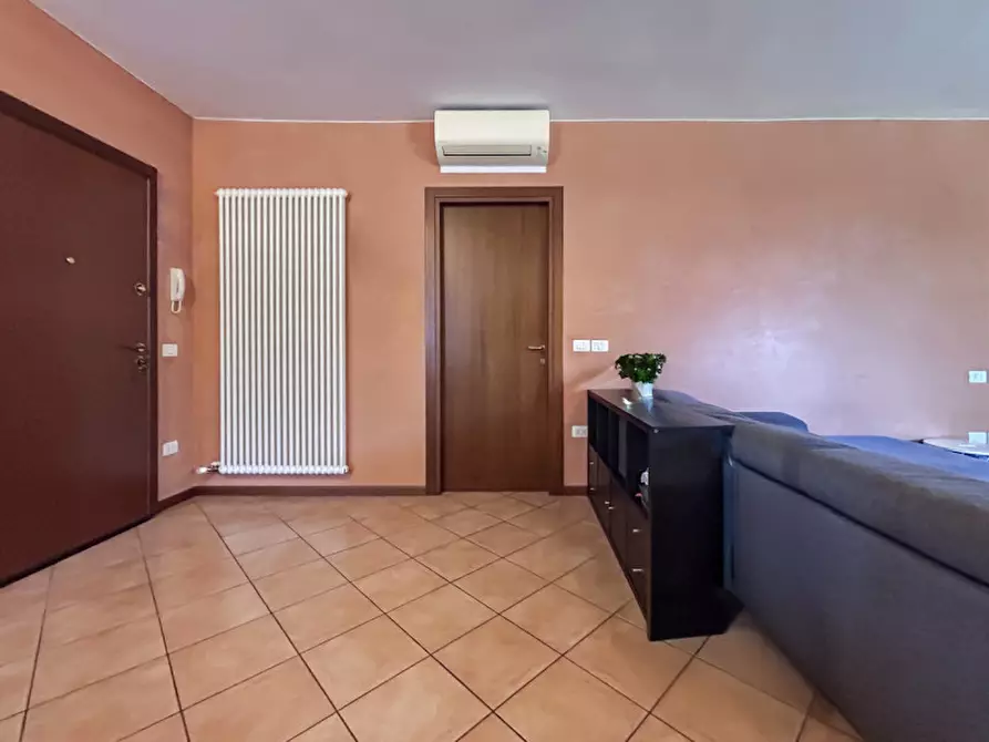 Immagine 5 di Appartamento in vendita  in Via Val di sole a Bussolengo