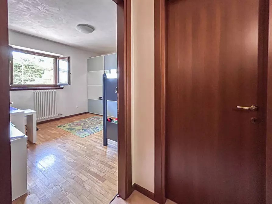 Immagine 13 di Appartamento in vendita  in Via Val di sole a Bussolengo