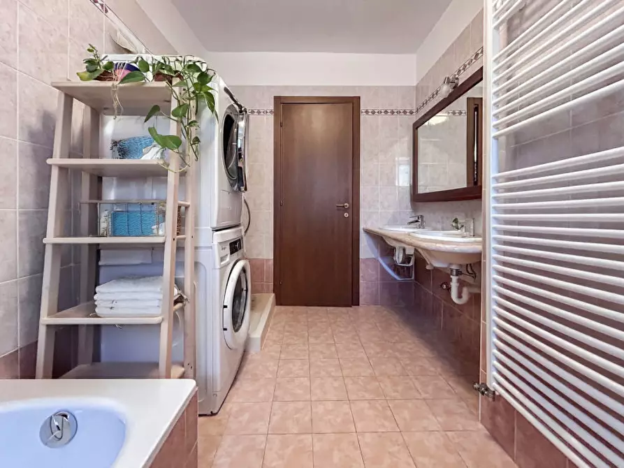 Immagine 19 di Appartamento in vendita  in Via Val di sole a Bussolengo