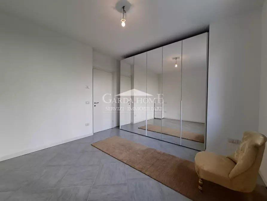 Immagine 12 di Appartamento in vendita  in Via Vittorio Veneto a Desenzano Del Garda