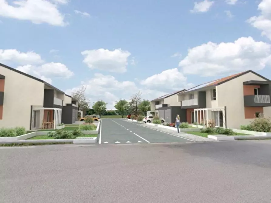 Immagine 2 di Casa bifamiliare in vendita  a Montebelluna