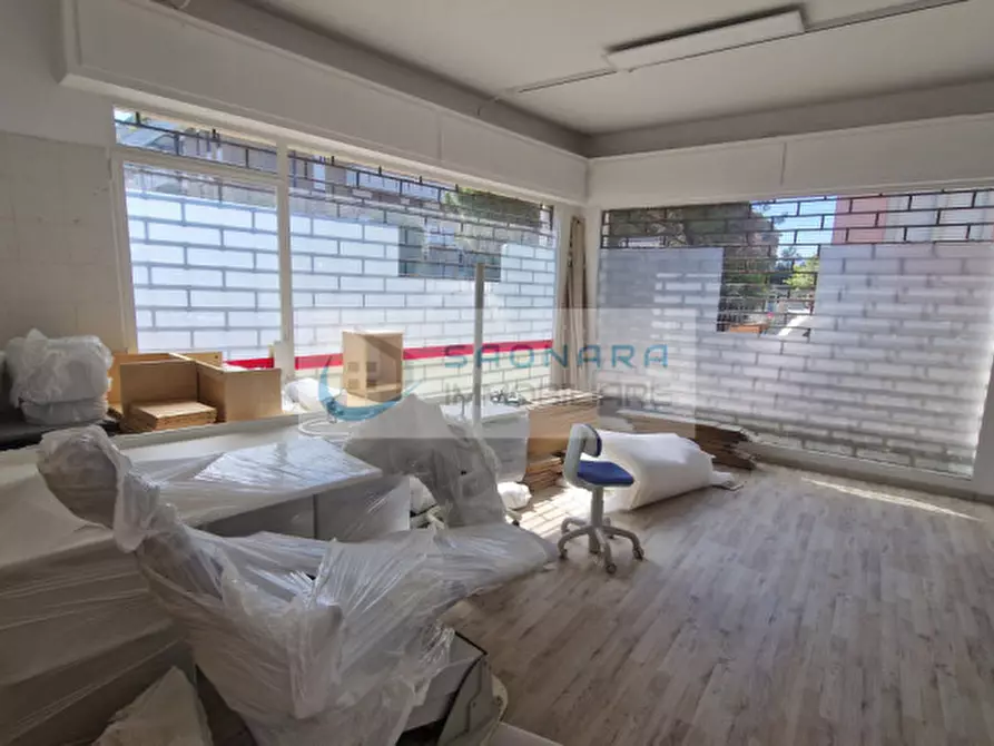 Immagine 3 di Negozio in vendita  in Via Luigi Pierobon a Padova