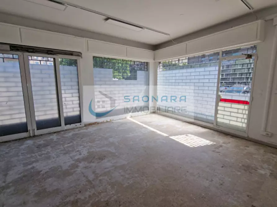 Immagine 4 di Negozio in vendita  in Via Luigi Pierobon a Padova