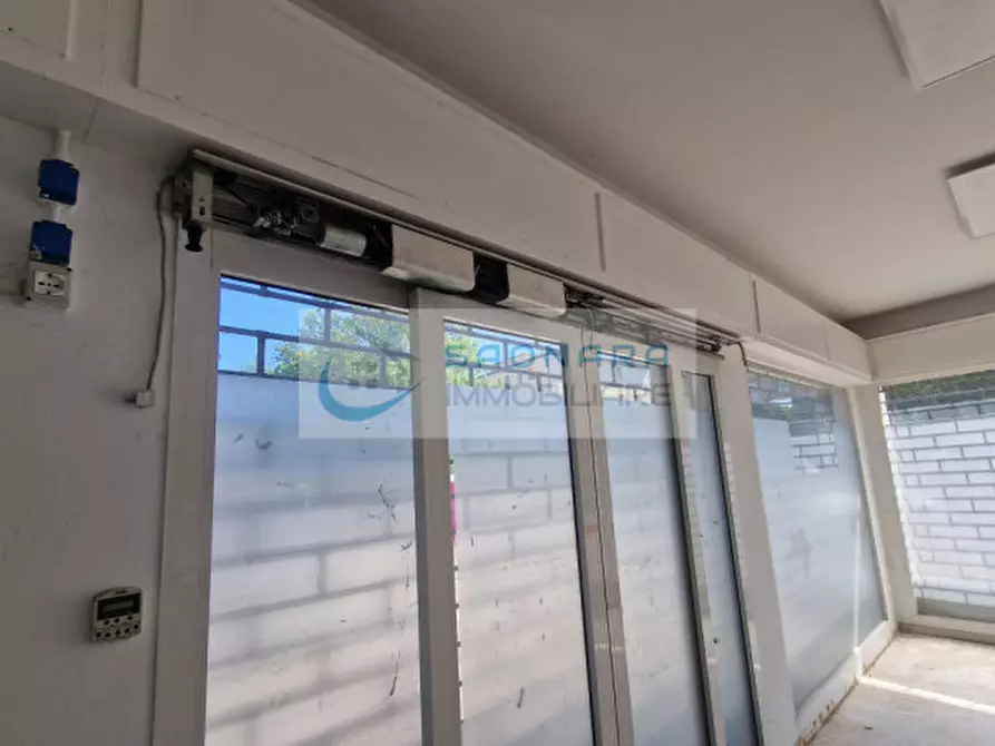 Immagine 5 di Negozio in vendita  in Via Luigi Pierobon a Padova