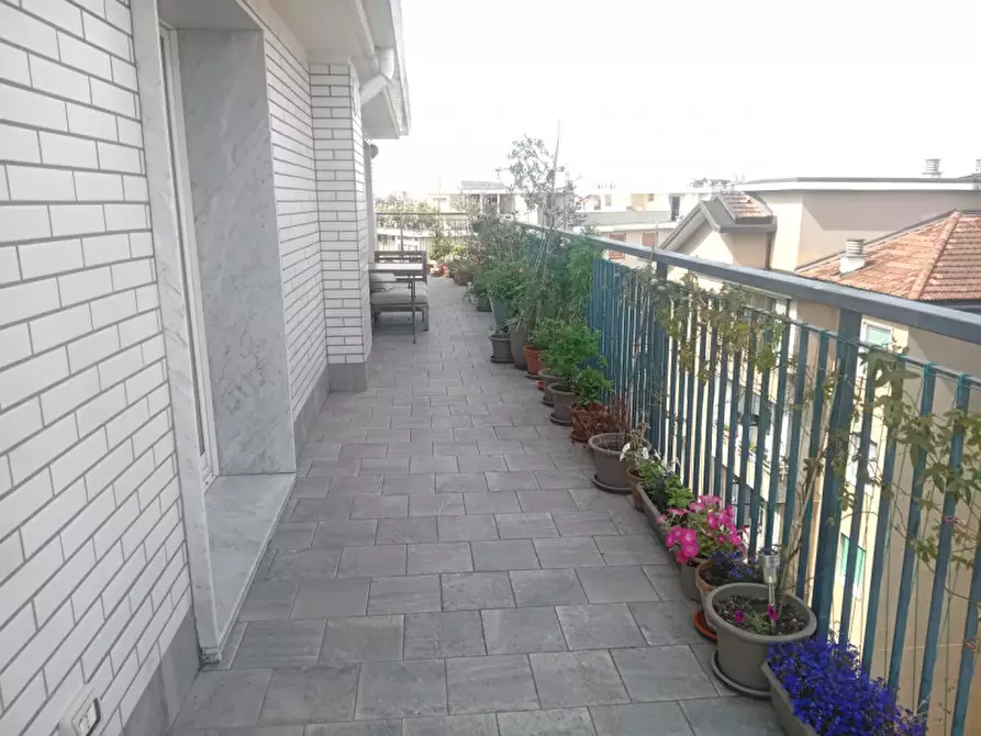 Immagine 11 di Attico in affitto  in Piazzale Giovanni delle Bande Nere a Milano