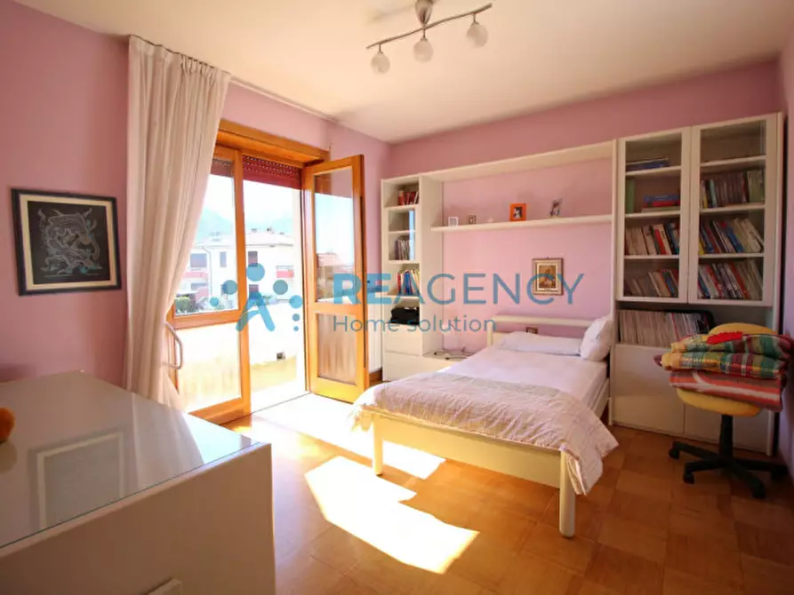 Immagine 22 di Villa in vendita  in Via Martiri della Libertà a Caltrano