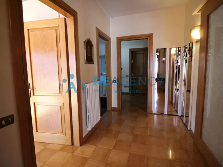 Immagine 23 di Villa in vendita  in Via Martiri della Libertà a Caltrano