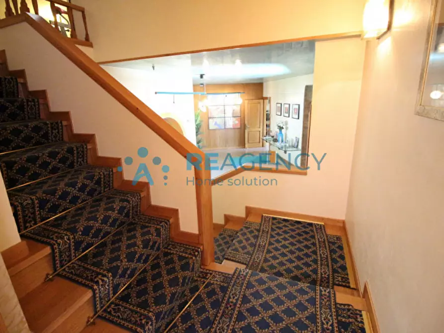 Immagine 24 di Villa in vendita  in Via Martiri della Libertà a Caltrano