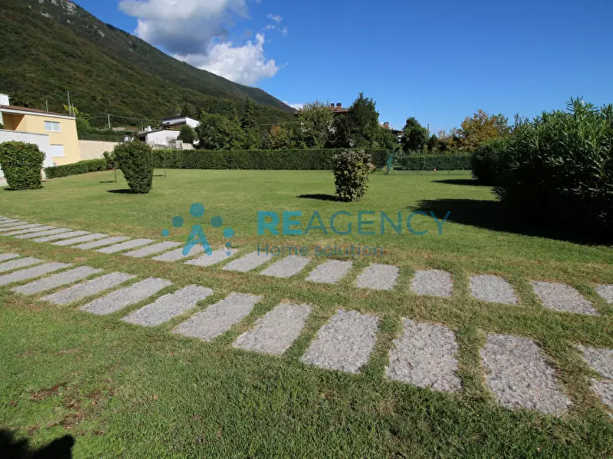 Immagine 39 di Villa in vendita  in Via Martiri della Libertà a Caltrano