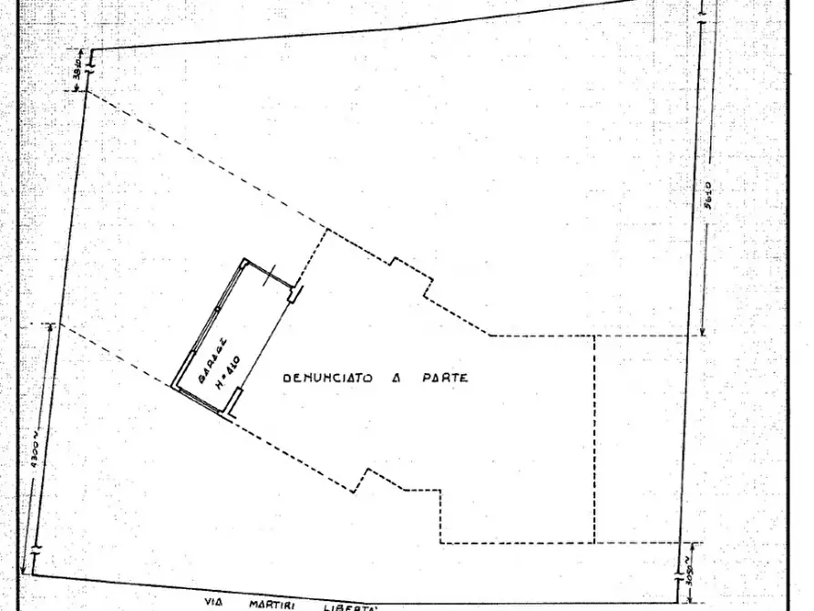 Immagine 40 di Villa in vendita  in Via Martiri della Libertà a Caltrano