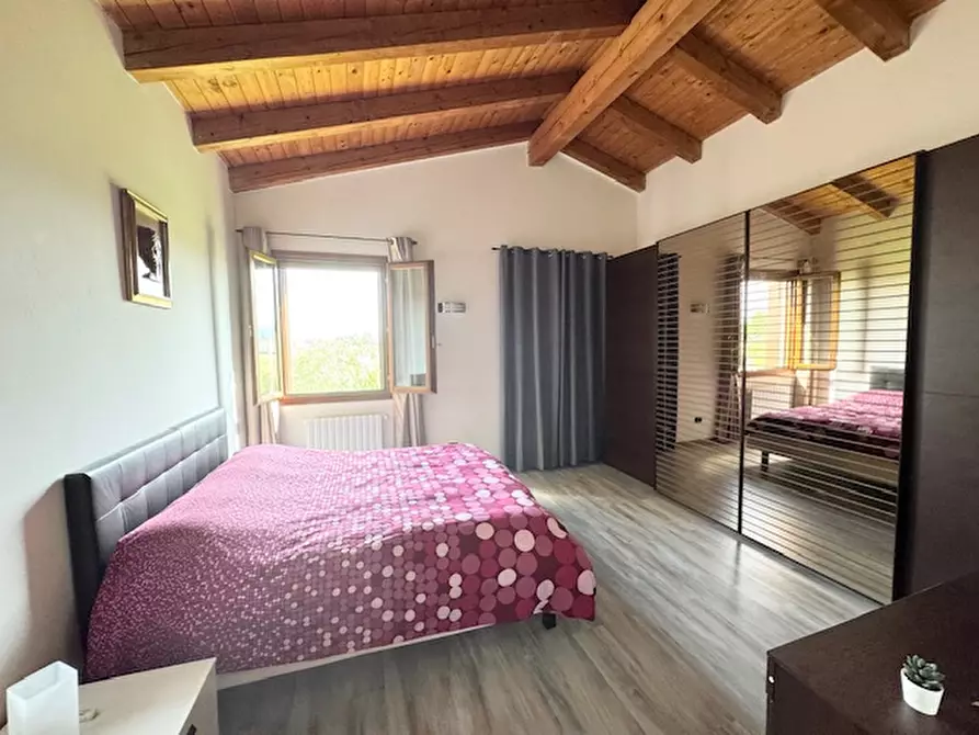 Immagine 8 di Appartamento in vendita  in Via Cesare Battisti a Abano Terme