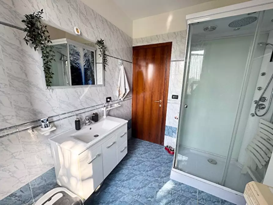 Immagine 9 di Appartamento in vendita  in Via Cesare Battisti a Abano Terme