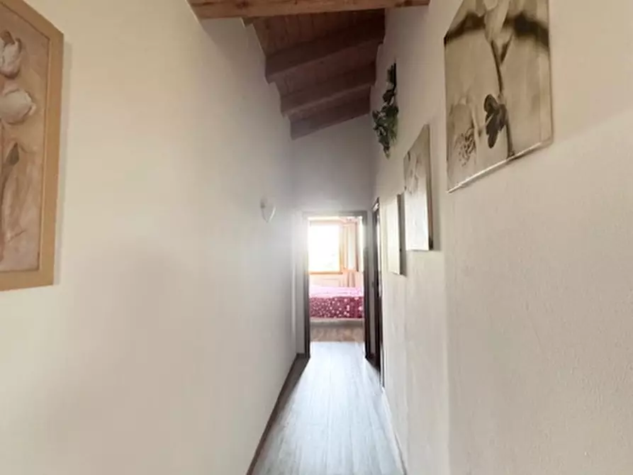 Immagine 10 di Appartamento in vendita  in Via Cesare Battisti a Abano Terme