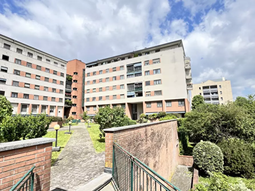 Immagine 1 di Appartamento in vendita  in Via Passeggiata Rossini a Buccinasco