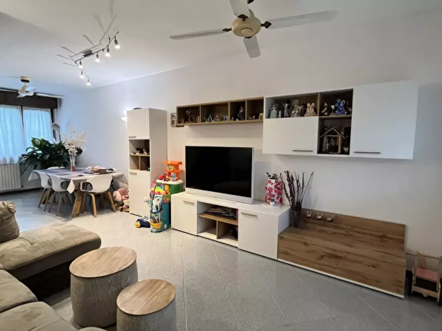 Immagine 5 di Appartamento in vendita  in Via Passeggiata Rossini a Buccinasco